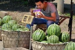 饿着吃瓜,揭秘娱乐圈背后的真相