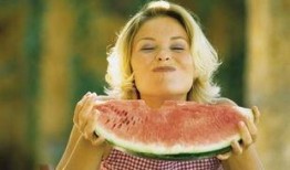 吃瓜解说露脸,露脸背后的故事