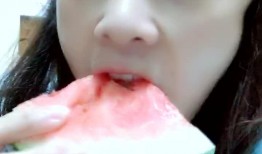 姐姐吃瓜吗,揭秘娱乐圈幕后故事