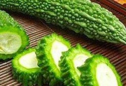白瓜可以跟苦瓜一起吃吗,白瓜与苦瓜的搭配食用指南