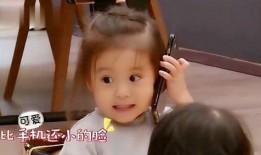 丑妞吃瓜,一场甜蜜的味蕾盛宴