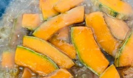 明月江南吃瓜,一场别开生面的夏日盛宴