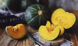 赤鬼伯伯吃瓜,赤鬼伯伯的瓜田奇遇记