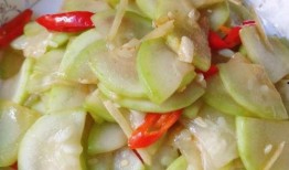 伏瓜怎么炒着吃,家常美味新尝试
